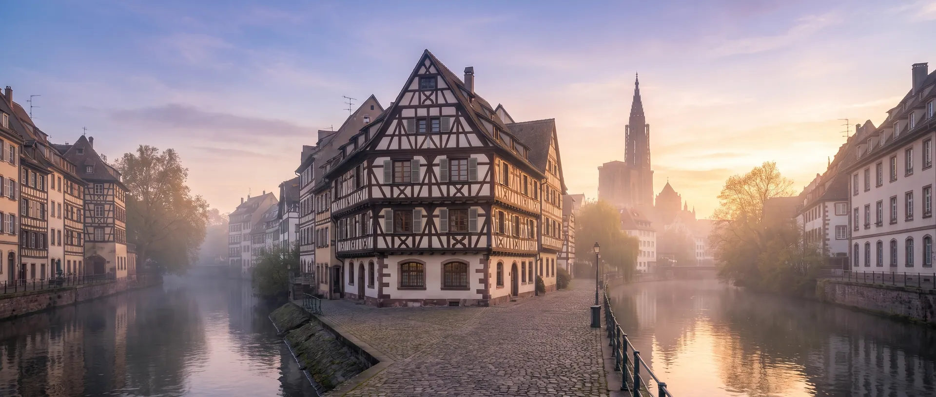 La Petite France à Strasbourg au lever du soleil